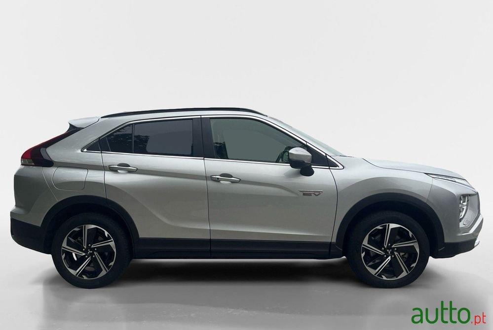 2022' Mitsubishi Eclipse Cross 2.4 Phev Estyle photo #6