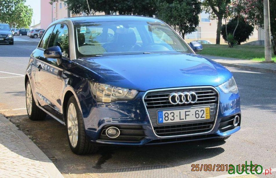 2011' Audi A1 1.6 Tdi Sport photo #2