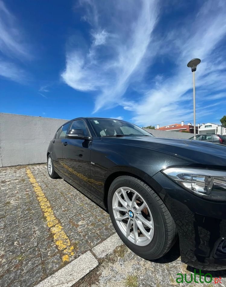 2017' BMW 116 D Edynamics Line Sport photo #6