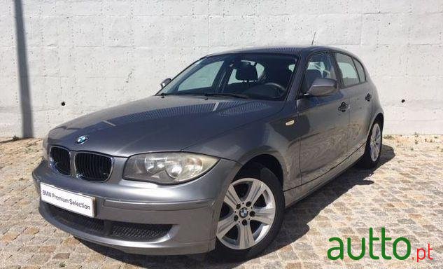 2010' BMW 116 D photo #3