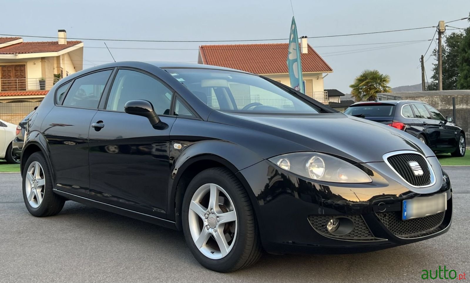 2006' SEAT Leon photo #2