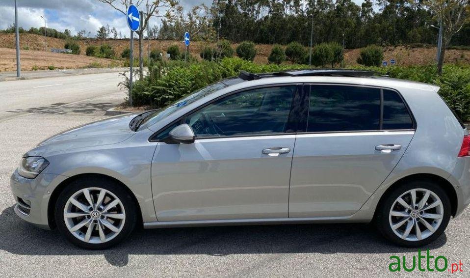 2014' Volkswagen Golf photo #1