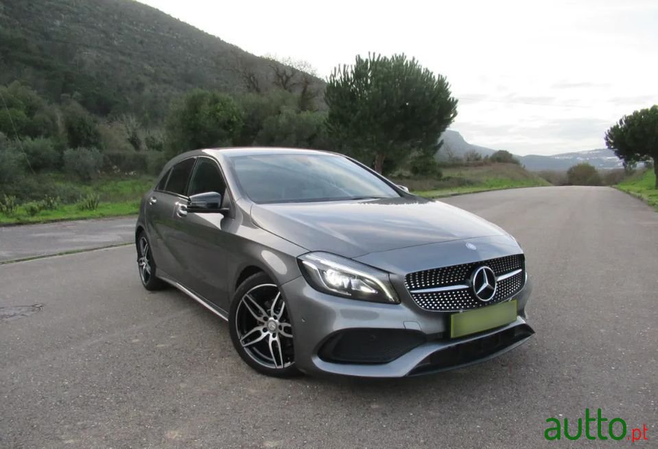 2017' Mercedes-Benz A-180 photo #2