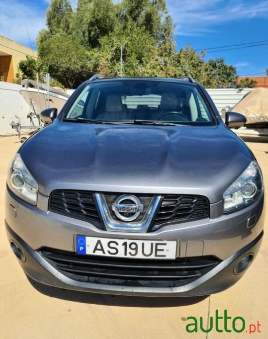 2013' Nissan Qashqai photo #3