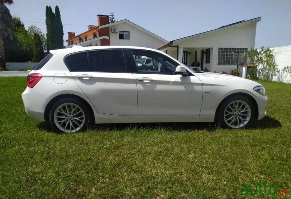 2017' BMW 118 photo #2