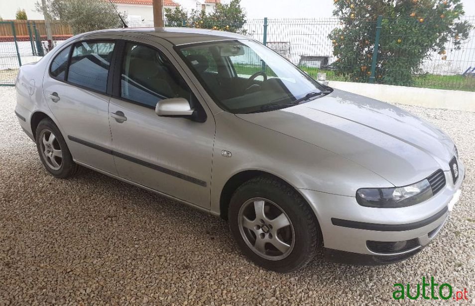 2002' SEAT Toledo photo #3