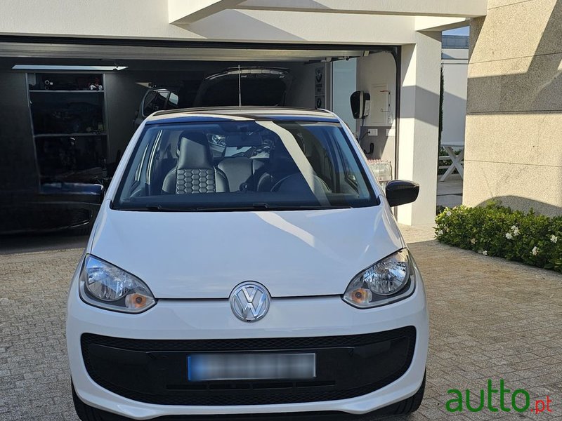 2015' Volkswagen Up! photo #4