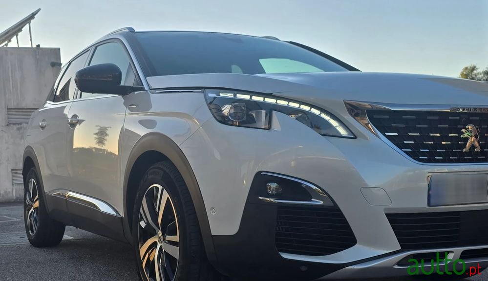 2018' Peugeot 3008 photo #3