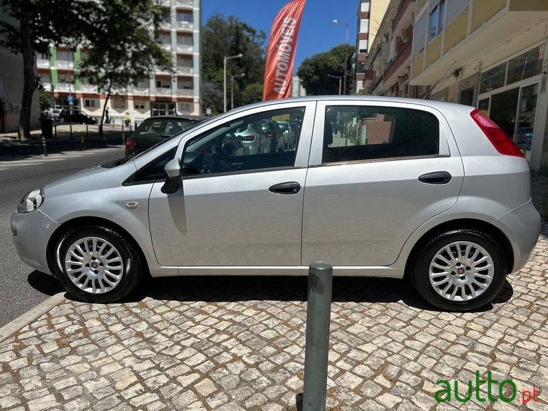 2016' Fiat Punto photo #6