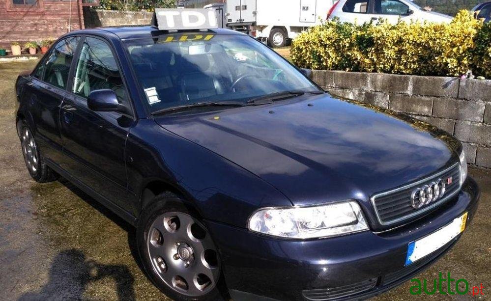 1999' Audi A4 1.9 Tdi Sport photo #1