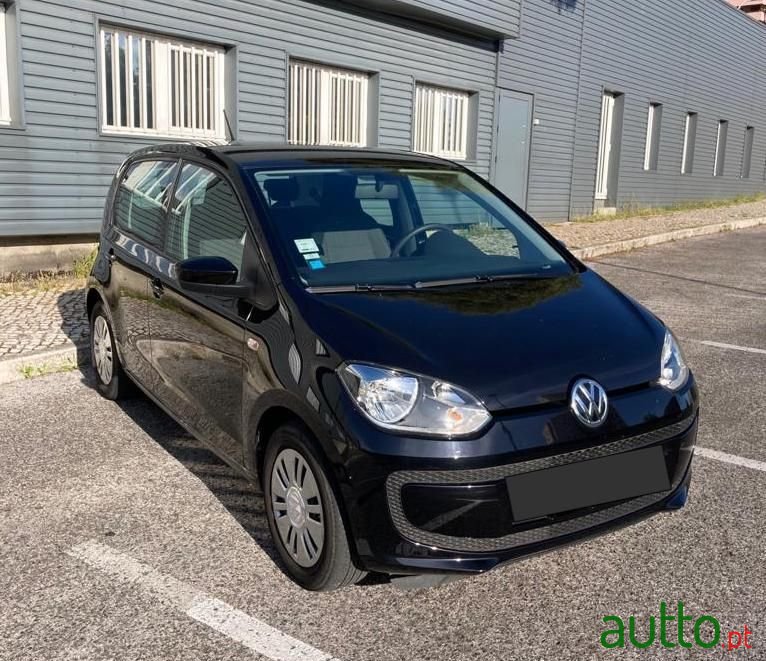 2015' Volkswagen Up photo #4