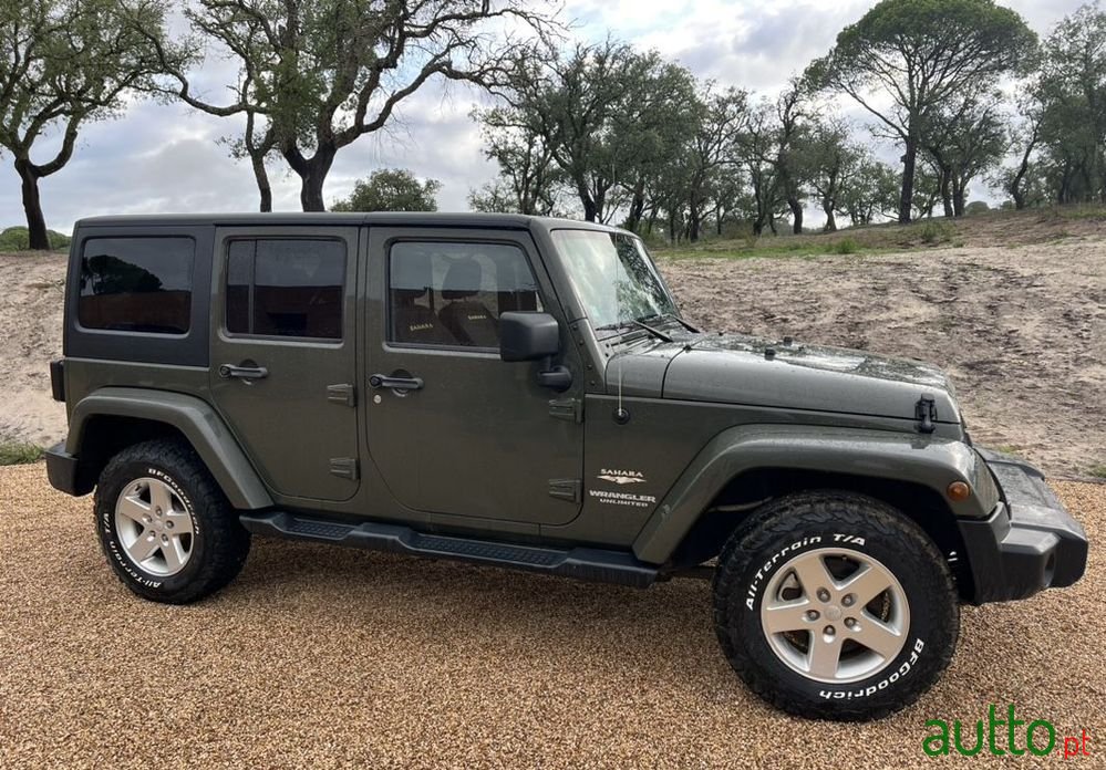 2015' Jeep Wrangler Unlimited photo #1