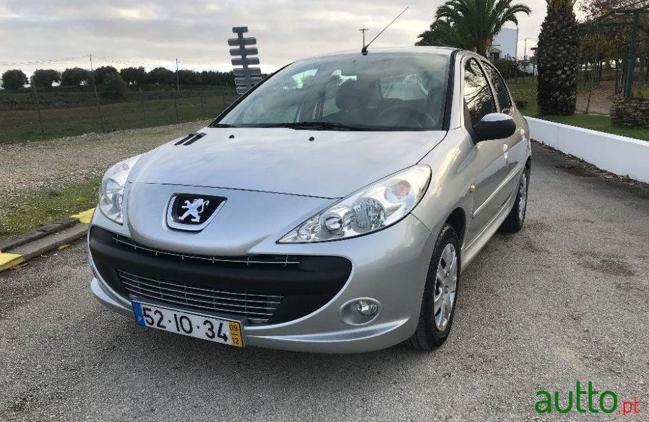 2009' Peugeot 206 Plus photo #1