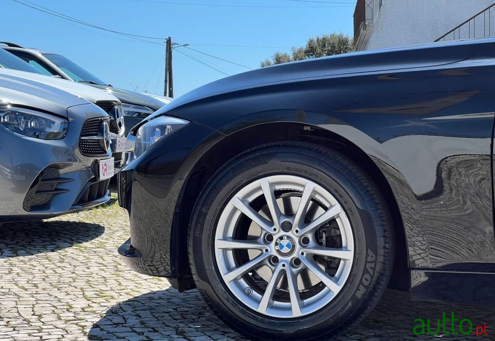 2014' BMW Série 3 D Auto photo #2