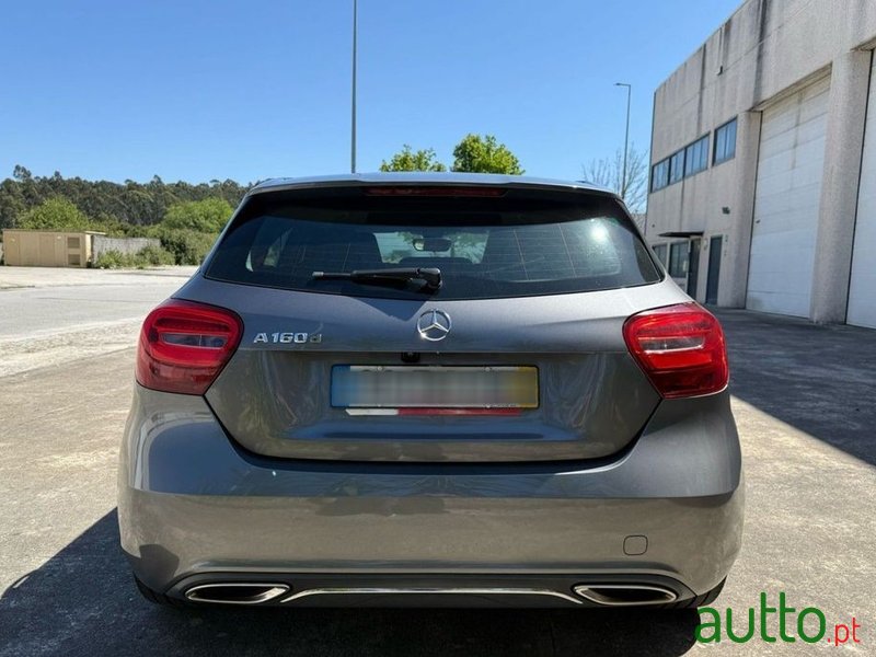 2016' Mercedes-Benz Classe A photo #5