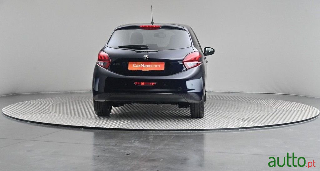 2019' Peugeot 208 photo #5