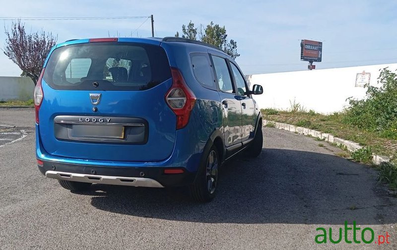 2018' Dacia Lodgy photo #4