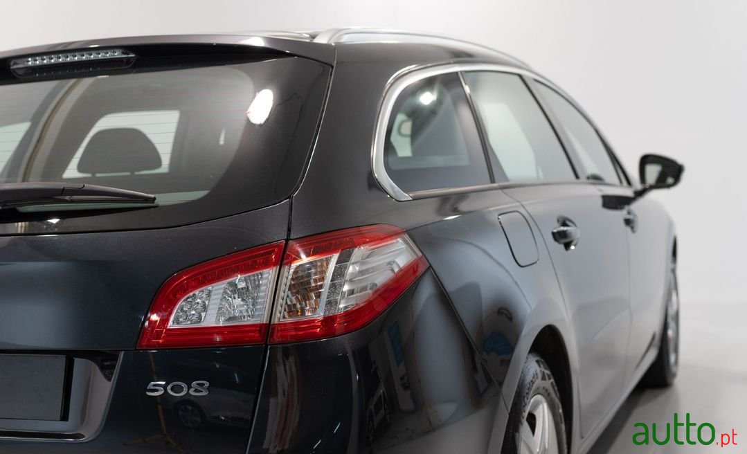 2017' Peugeot 508 Sw photo #6