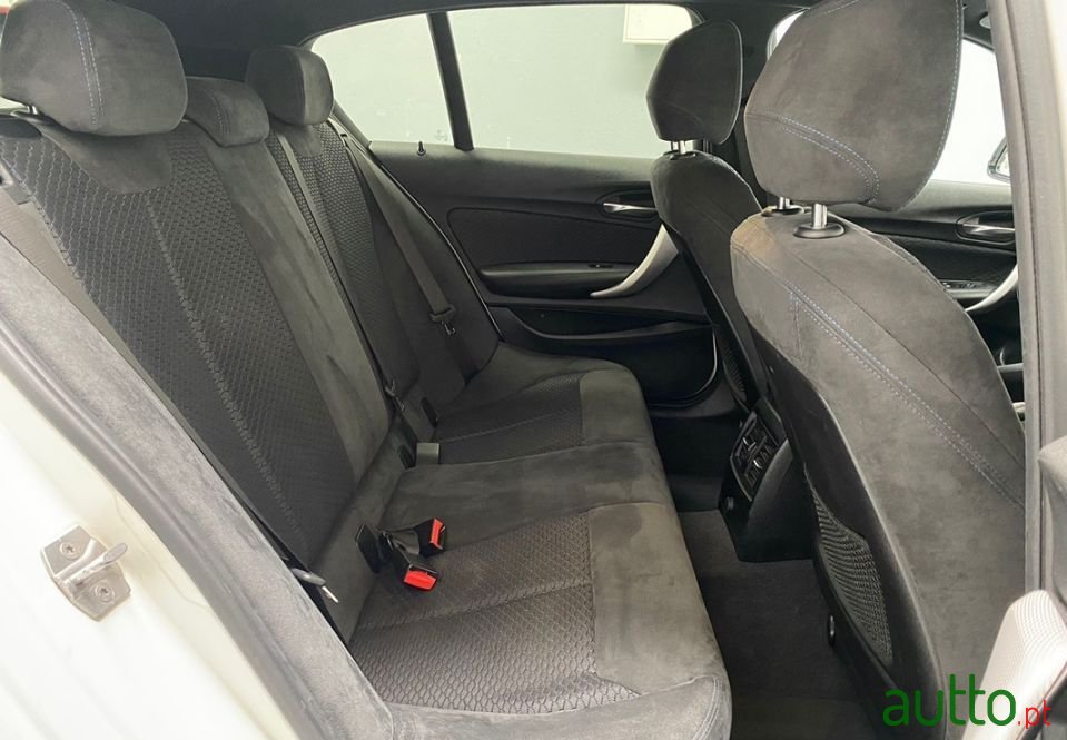 2017' BMW 116 photo #5