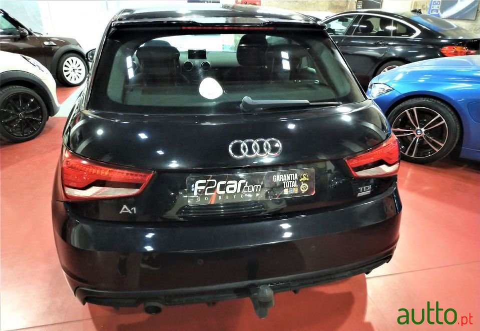 2016' Audi A1 S--Line photo #4