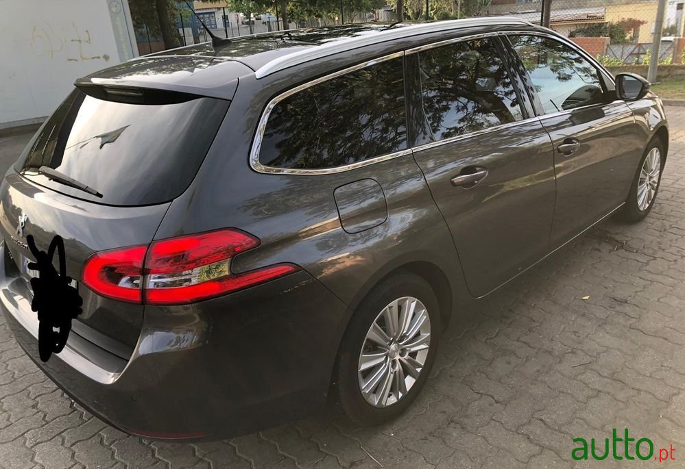 2018' Peugeot 308 Sw photo #5