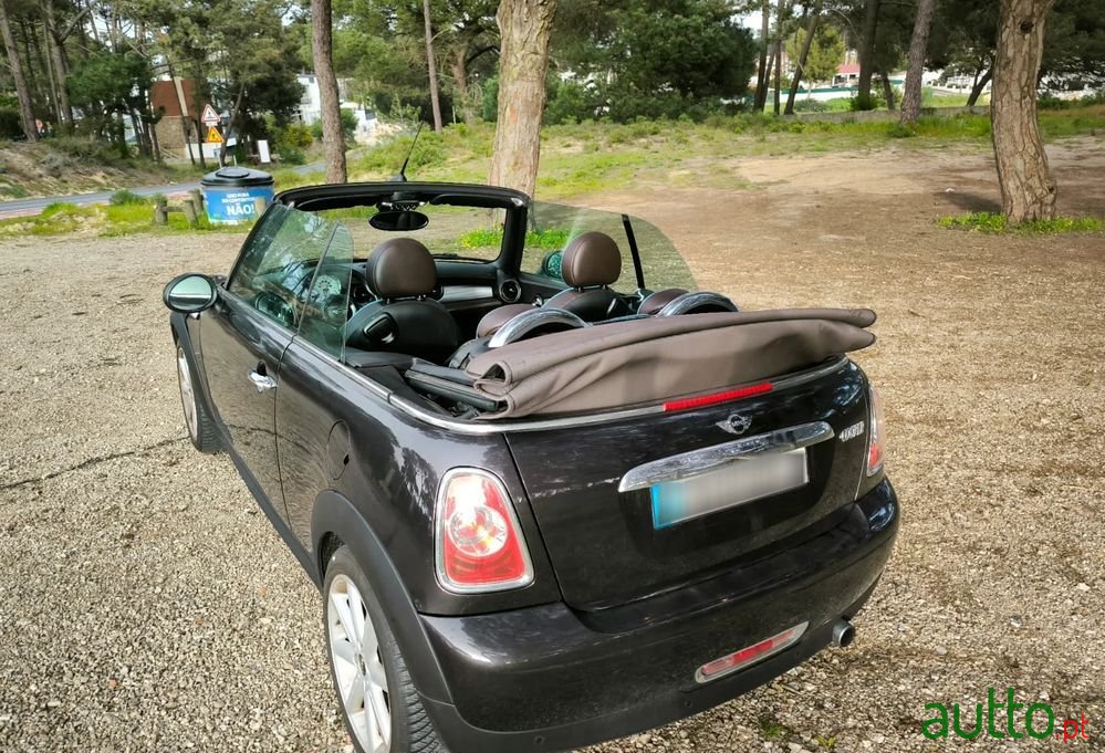 2012' MINI Cooper photo #2