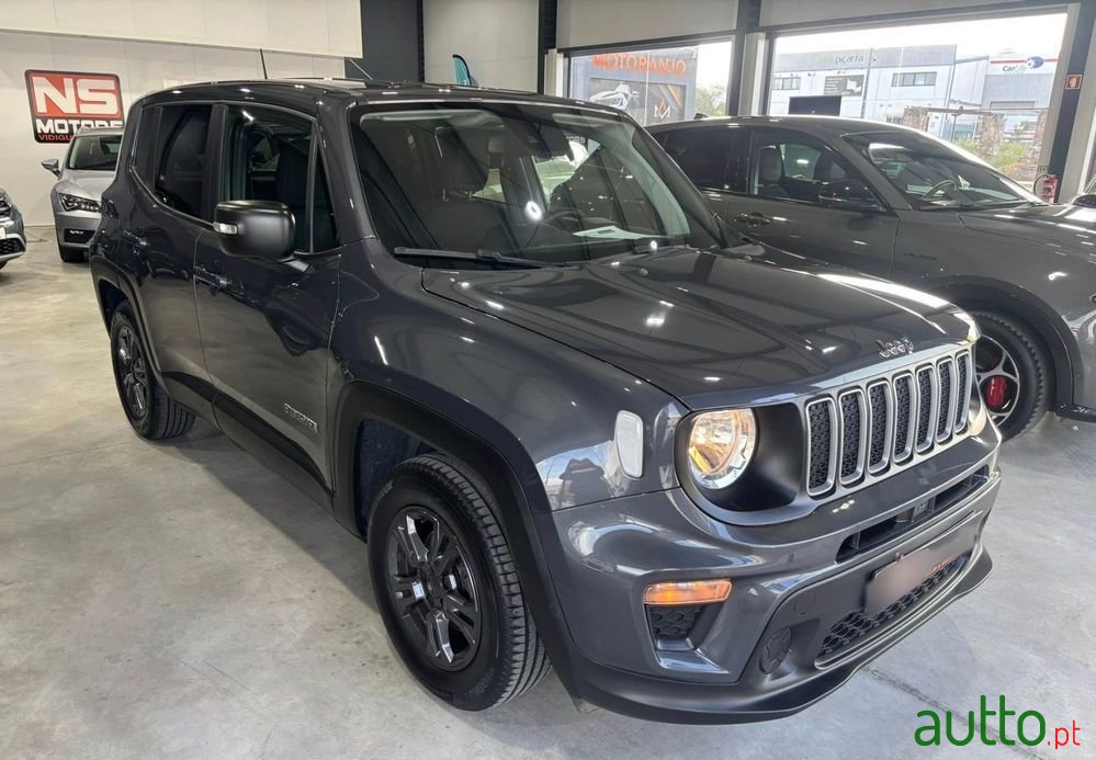 2022' Jeep Renegade 1.6 Mjd Longitude photo #1