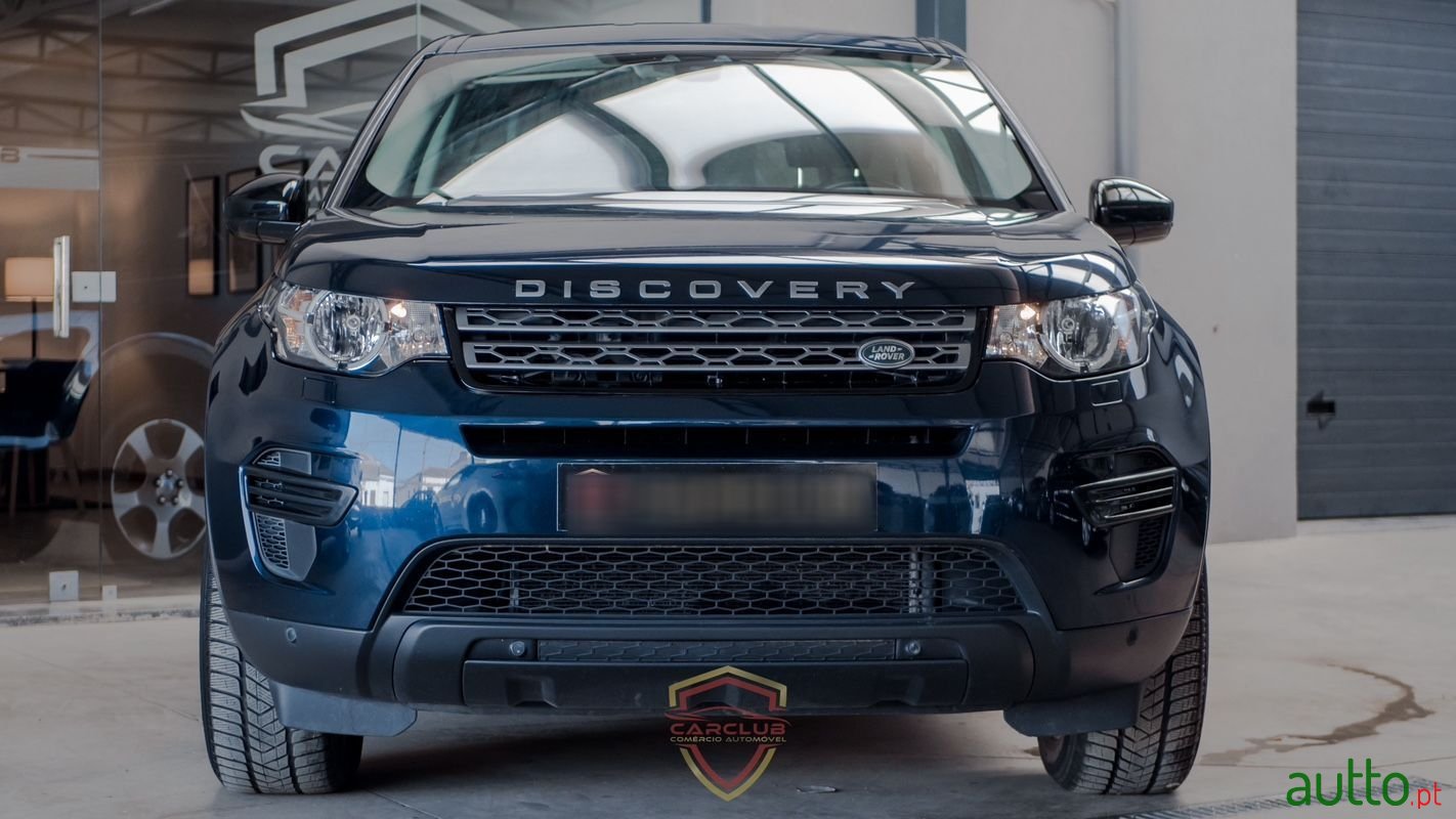 2016' Land Rover Discovery Sport photo #5