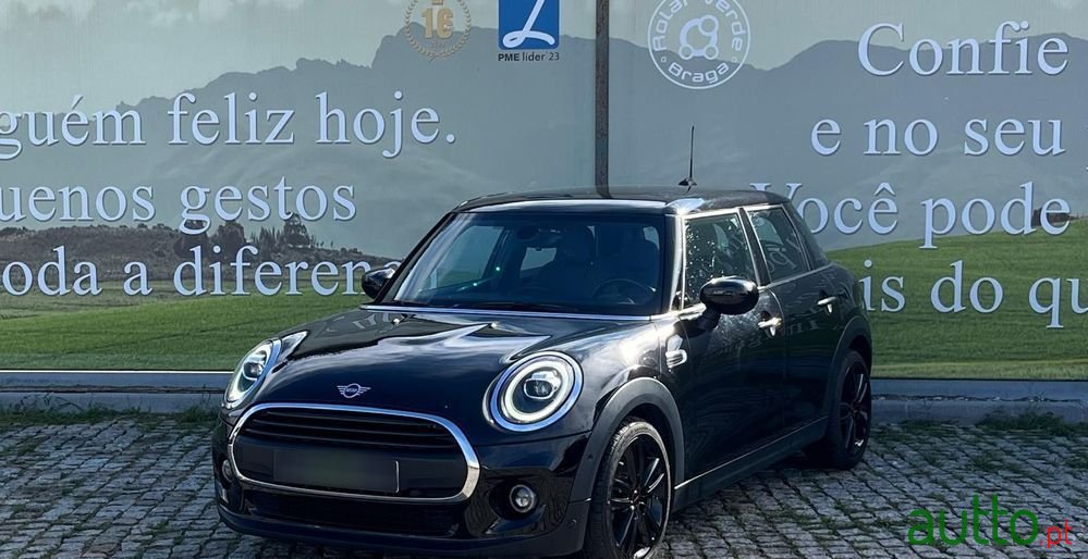 2020' MINI One 5 Portas photo #1