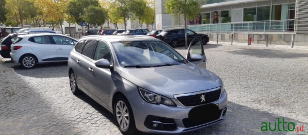 2019' Peugeot 308 Sw photo #2