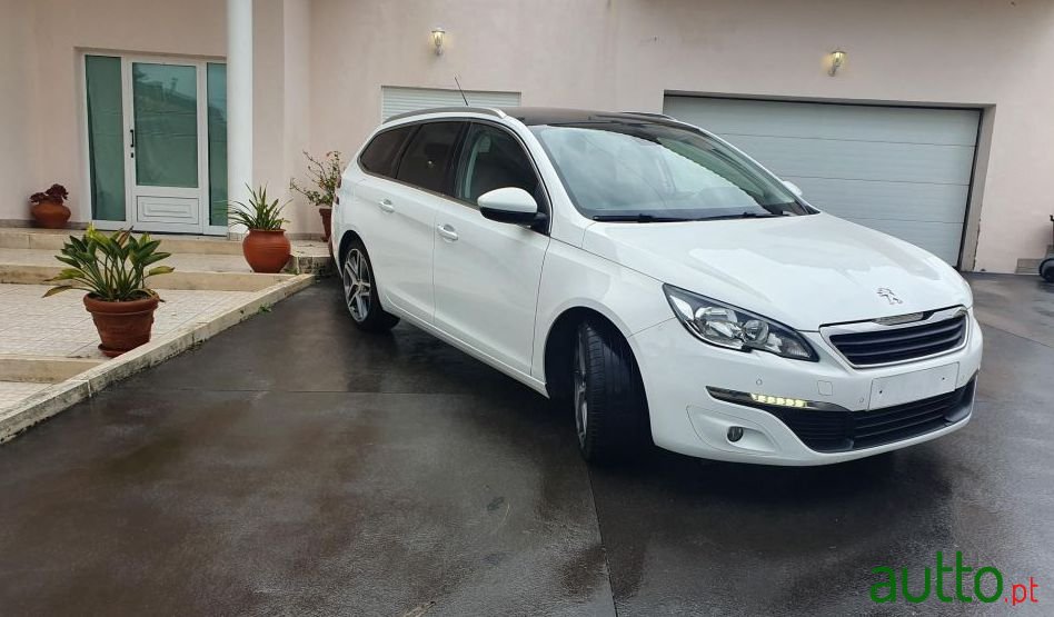 2015' Peugeot 308 Sw photo #3