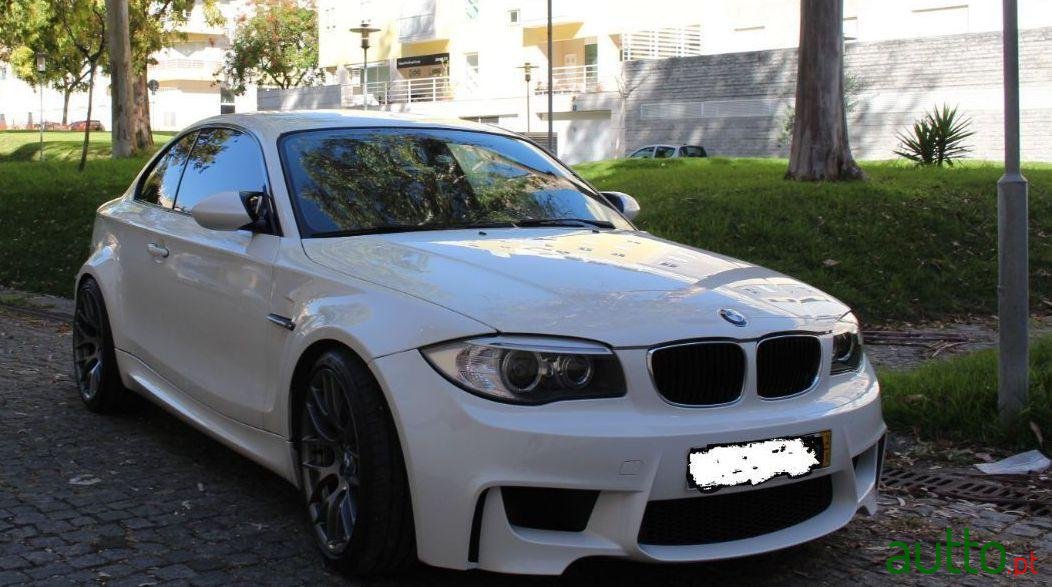 2012' BMW 118 D Coupé photo #3