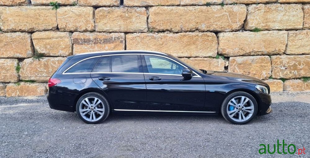 2016' Mercedes-Benz C 350 E photo #4