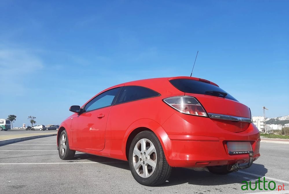 2006' Opel Astra Gtc 1.6 photo #4