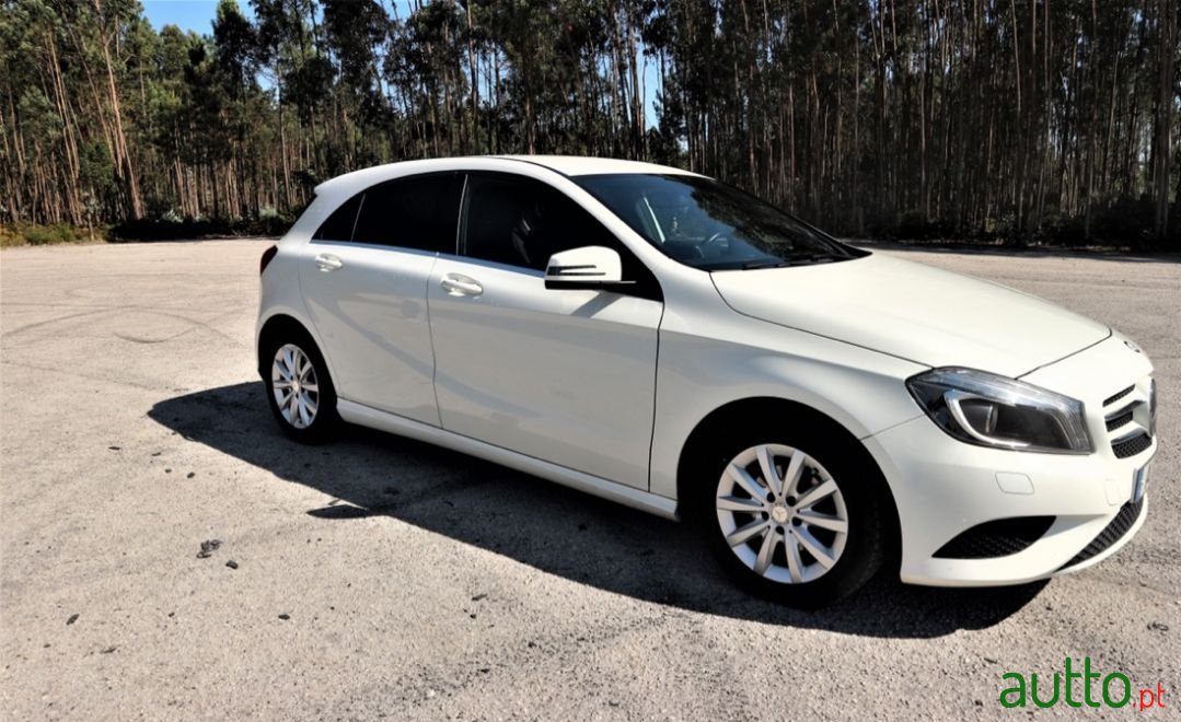 2013' Mercedes-Benz A-180 photo #1