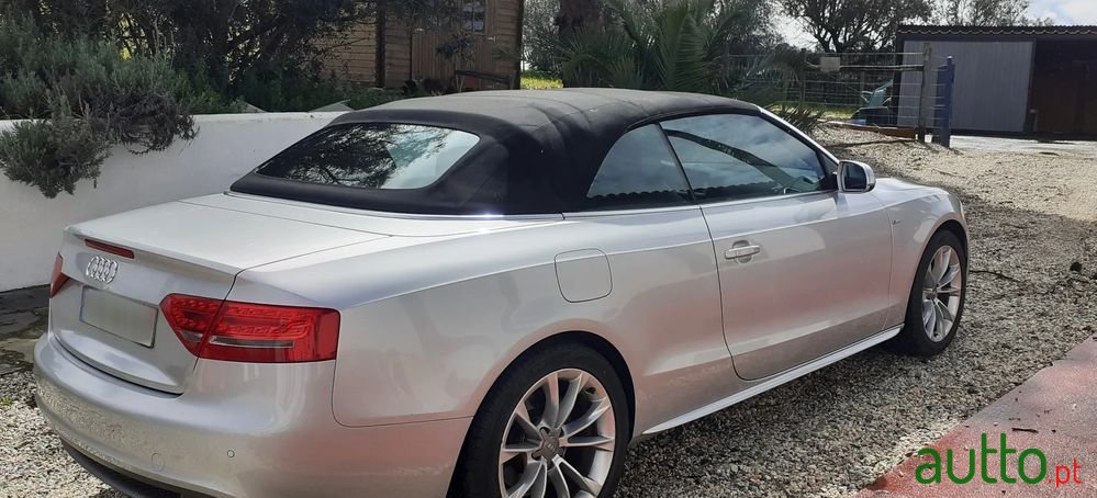 2010' Audi A5 photo #3