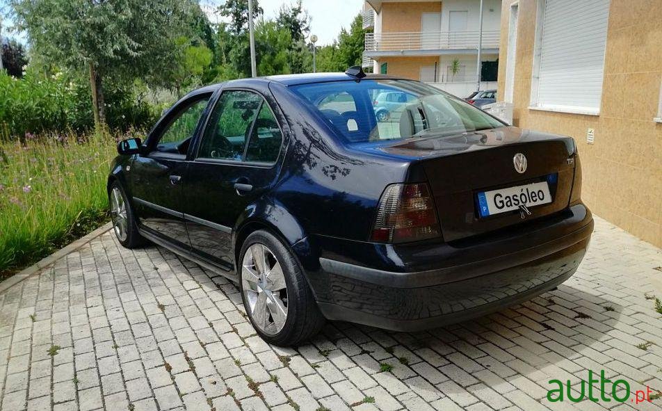 2000' Volkswagen Bora photo #1