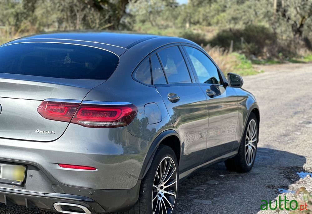 2019' Mercedes-Benz GLC 200 photo #4