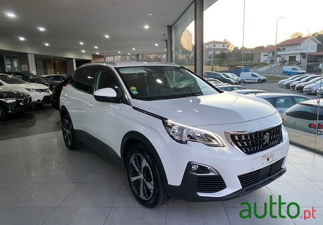 2018' Peugeot 3008 photo #3
