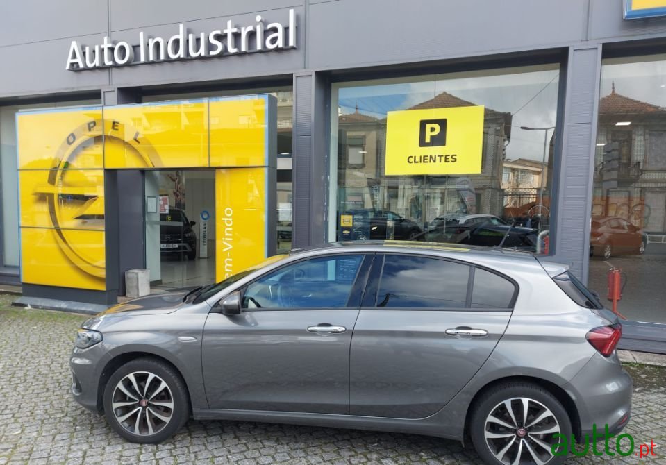 2019' Fiat Tipo photo #2