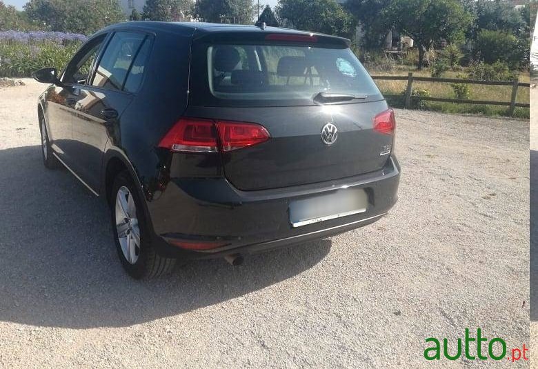 2020' Volkswagen photo #2