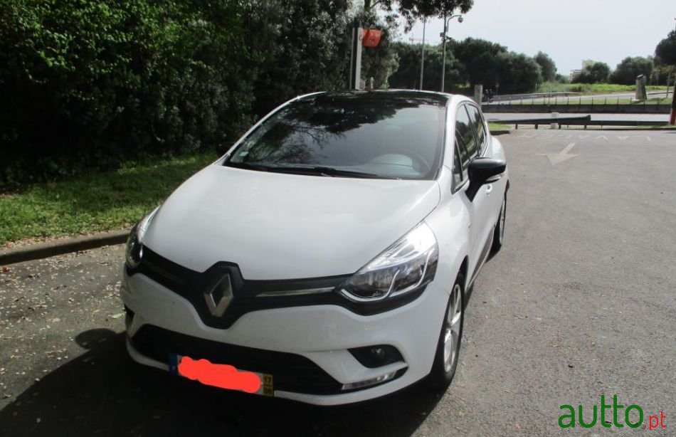 2017' Renault Clio photo #1