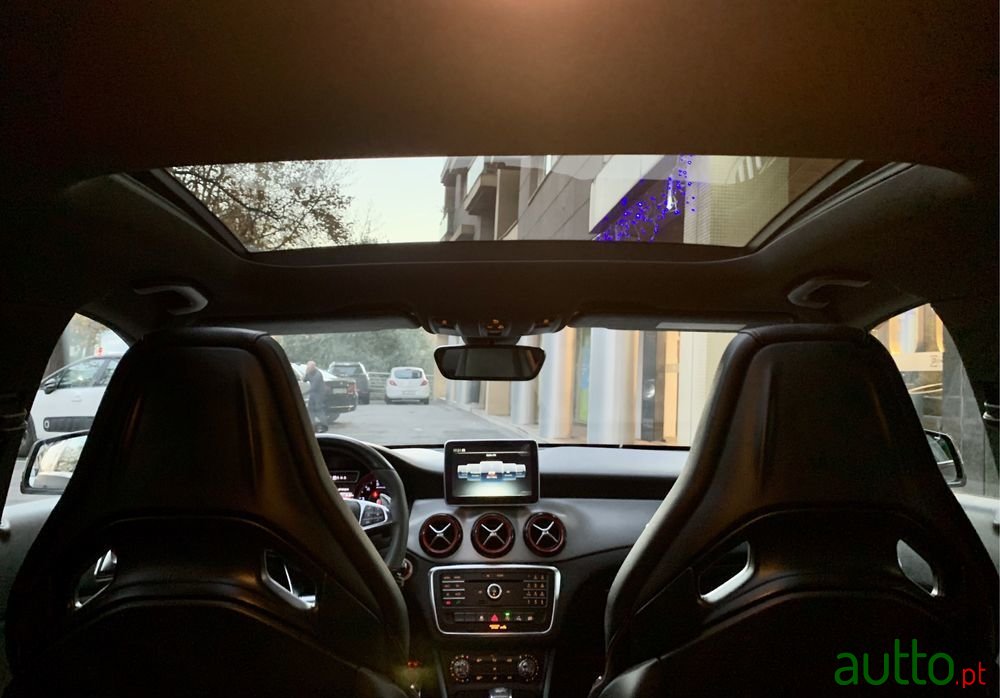 2016' Mercedes-Benz CLA 45 AMG photo #3