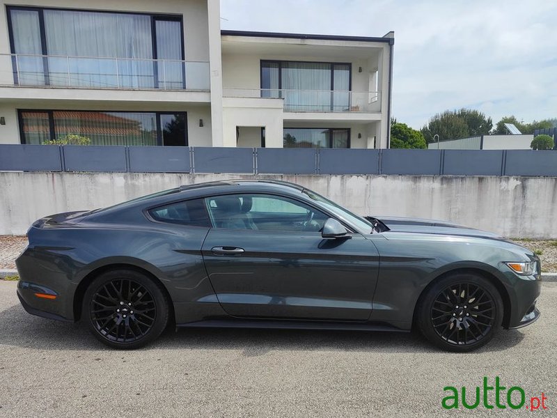 2016' Ford Mustang 2.3I Ecoboost photo #4