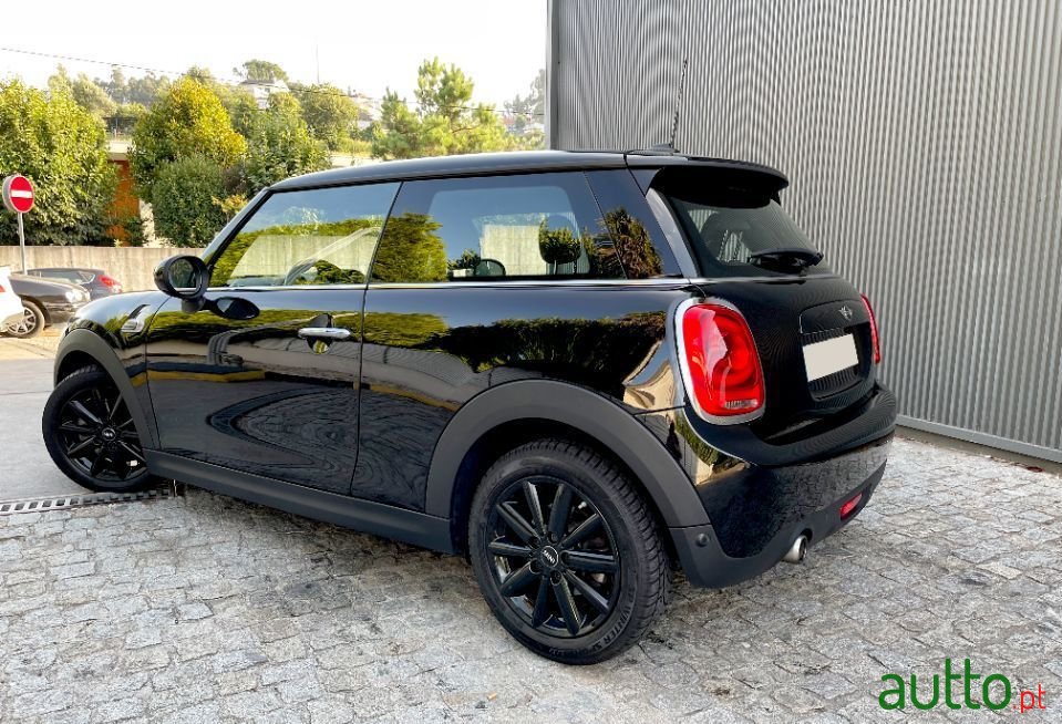 2017' MINI Cooper photo #4