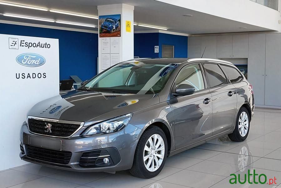 2019' Peugeot 308 Sw photo #1