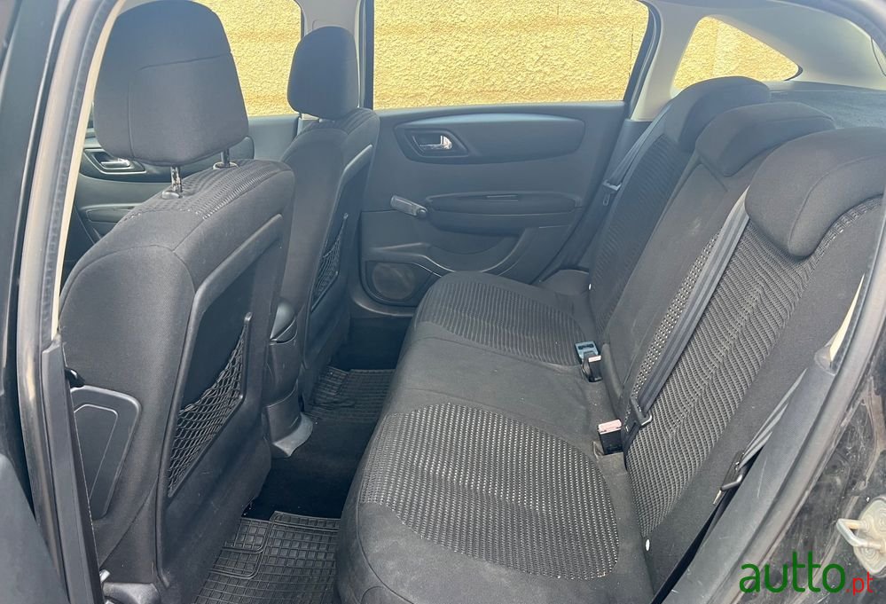 2007' Citroen C4 photo #6