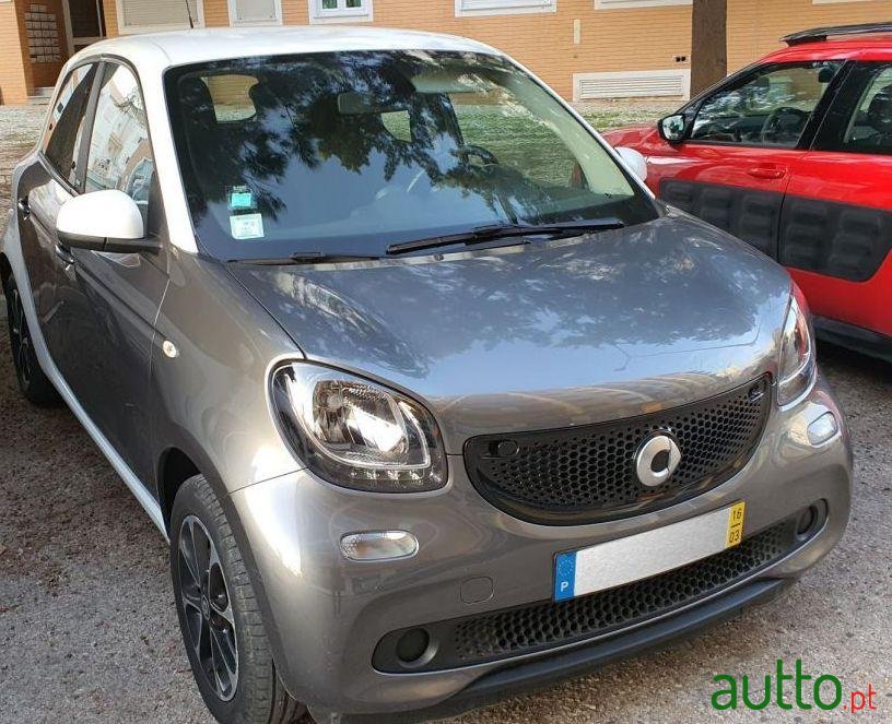 2016' Smart Forfour Passion photo #2
