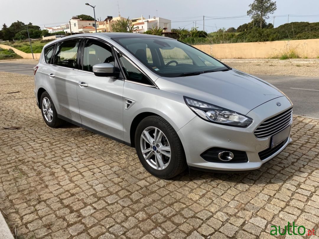 2017' Ford S-Max photo #1