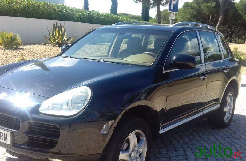 2005' Porsche Cayenne 4.5 S Triptronic photo #2